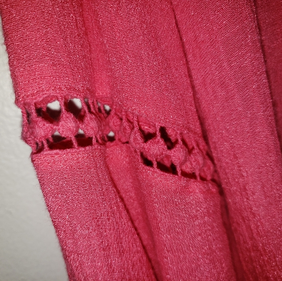 New Directions bell sleeve floral lace top SZ SMALL - Picture 8 of 12